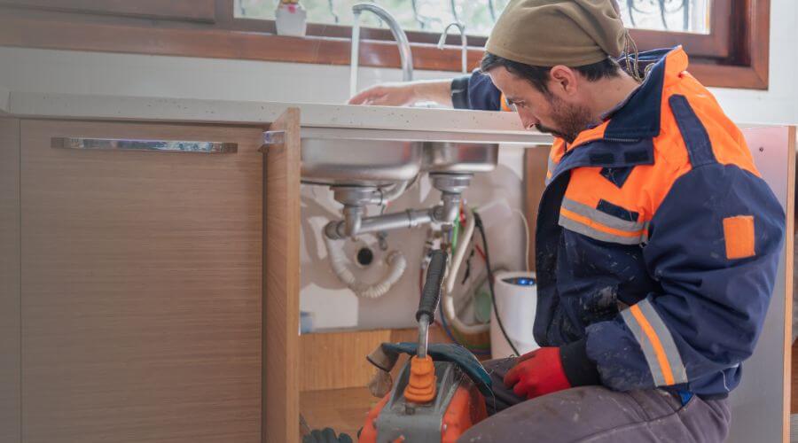 Local water heater installation in Lithia, FL
